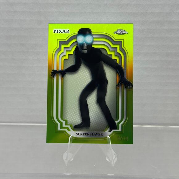 Disney Topps Chrome 2024 Screenslaver Pixar Incredibles /99 Green Refractor - Picture 2 of 6